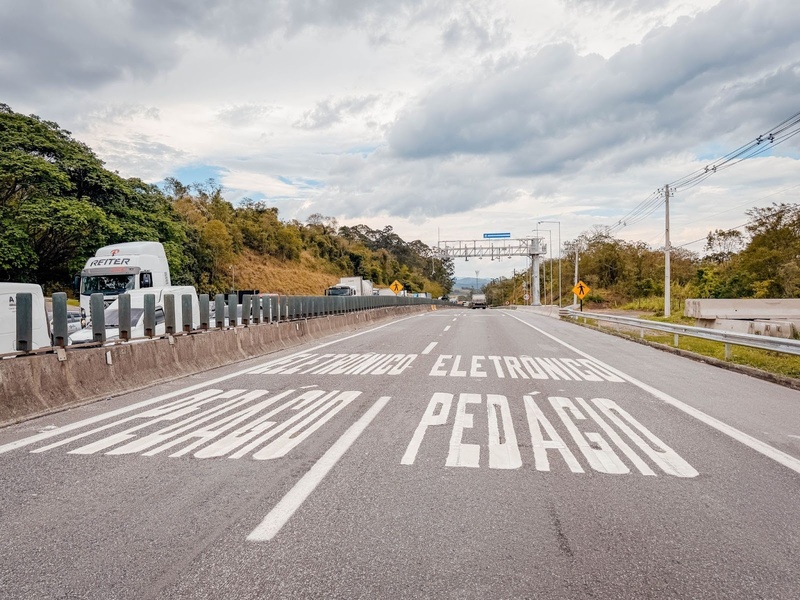 Pedágio eletrônico entra em operação no dia 1º de novembro nas rodovias do Alto Tietê, Baixada Santista e Vale do Ribeira