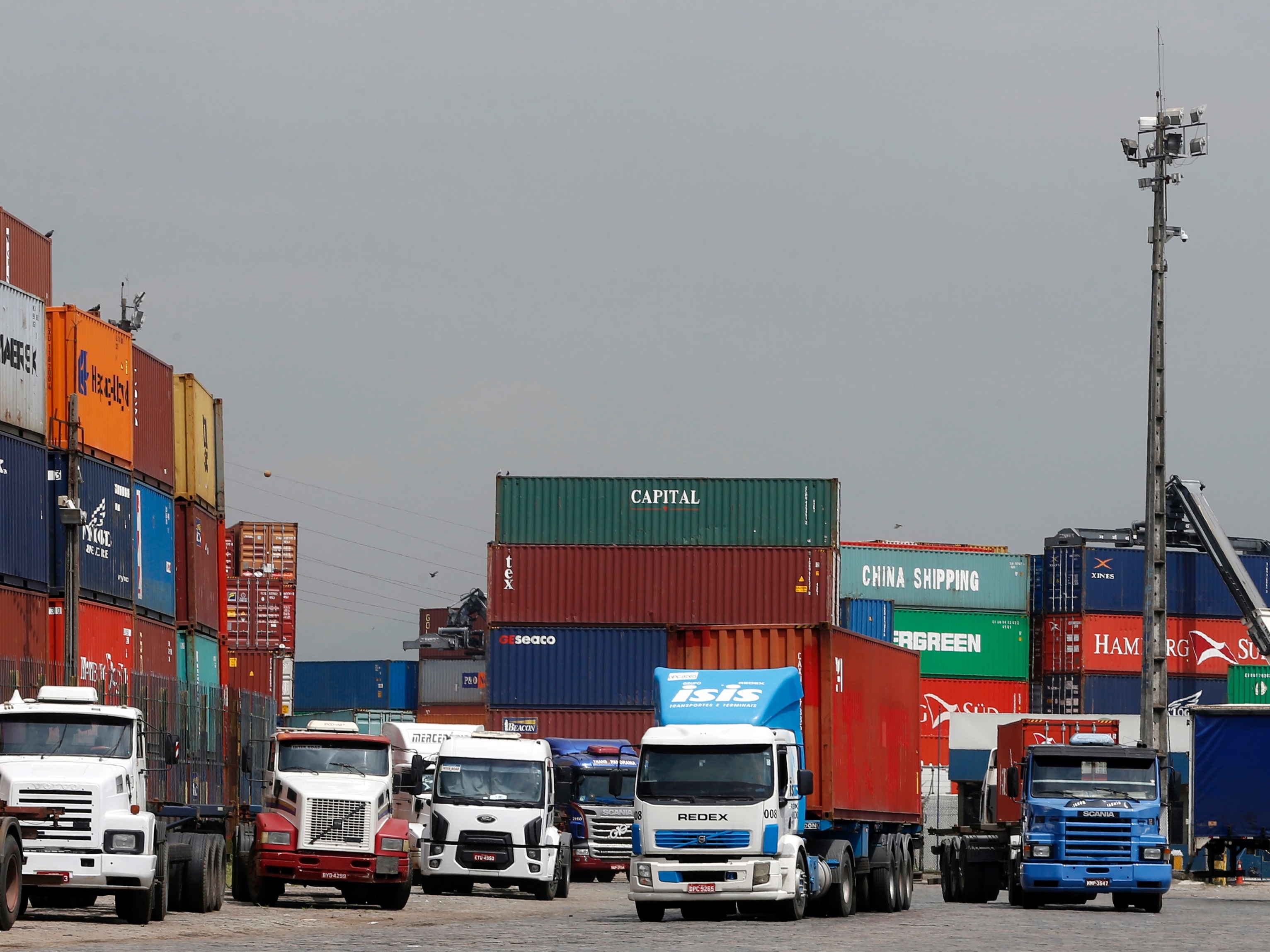 Movimentação nos portos brasileiros bate recorde em 2025, mesmo após tarifaço dos EUA