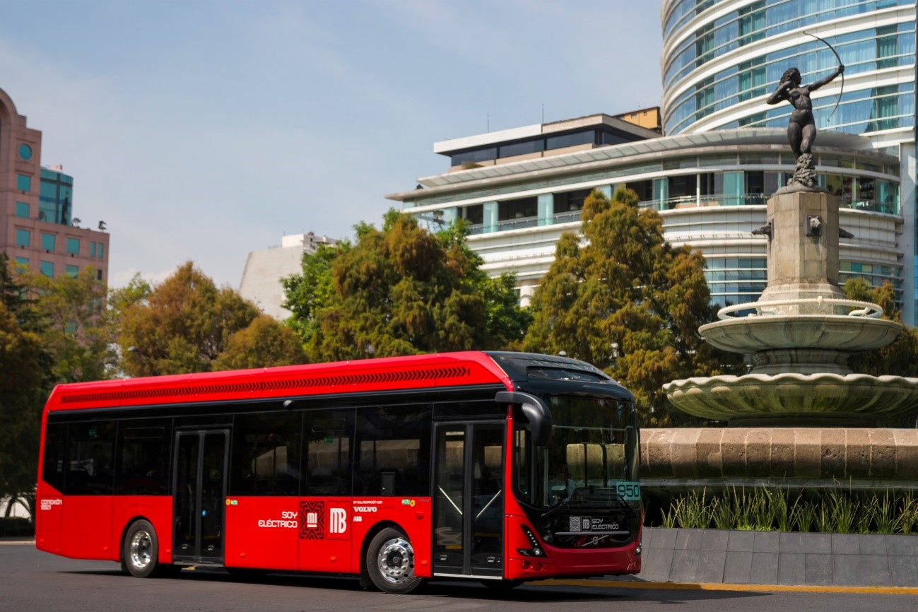 Volvo fará teste inédito com ônibus 100% elétrico em Santiago, no Chile