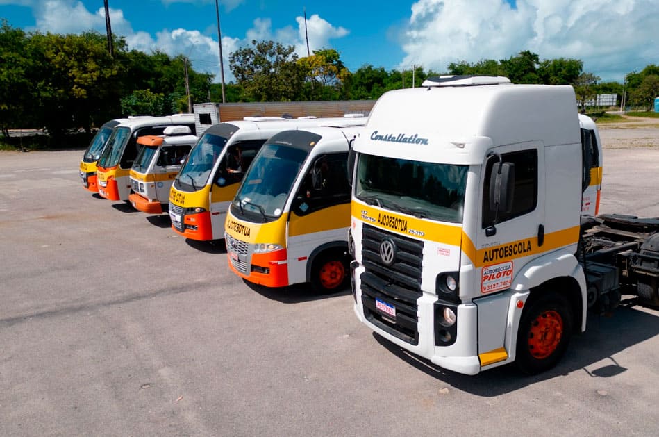 Autoescola deixa de ser obrigatória no Brasil: O que muda para obter CNH profissional?