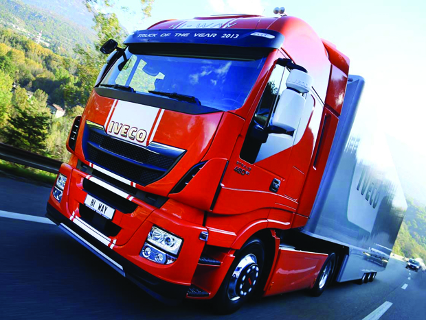 IVECO APRESENTA VERSÃO 