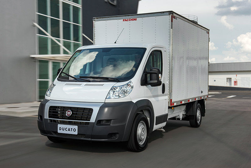 Fiat Ducato chega de cara nova e com fome de mercado