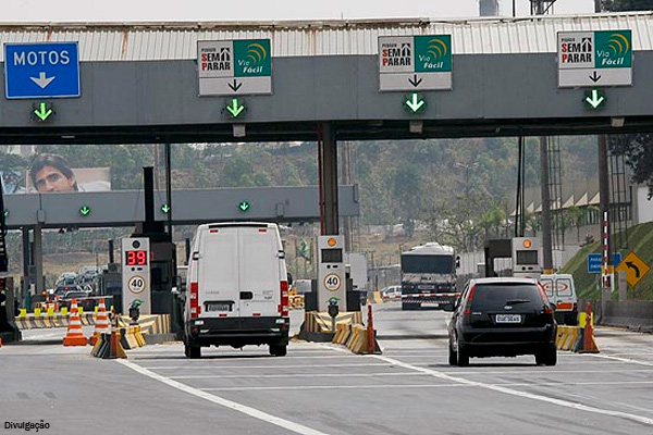 Pedágios de São Paulo voltam a ter cancelas no pagamento eletrônico