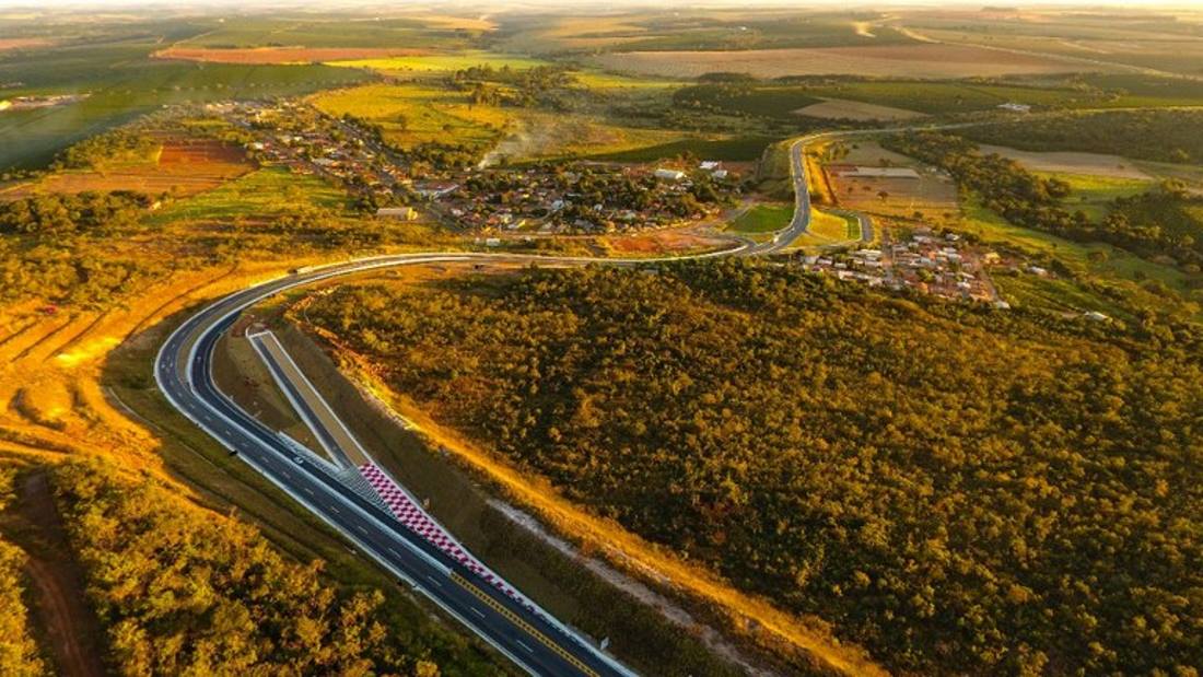  BR-146/MG recebe área de escape para evitar acidentes