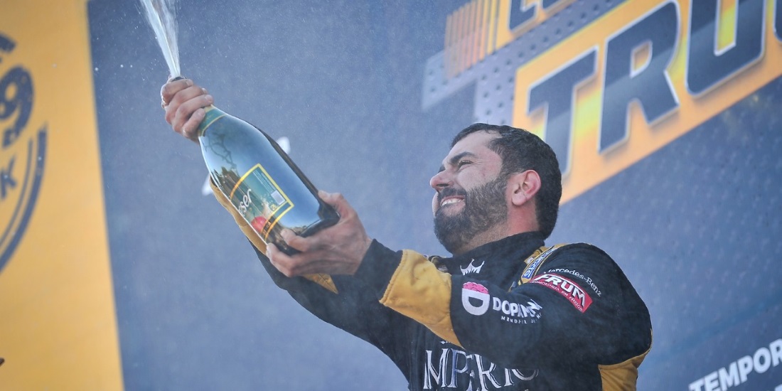 André Marques supera dificuldades e leva título na Copa Truck