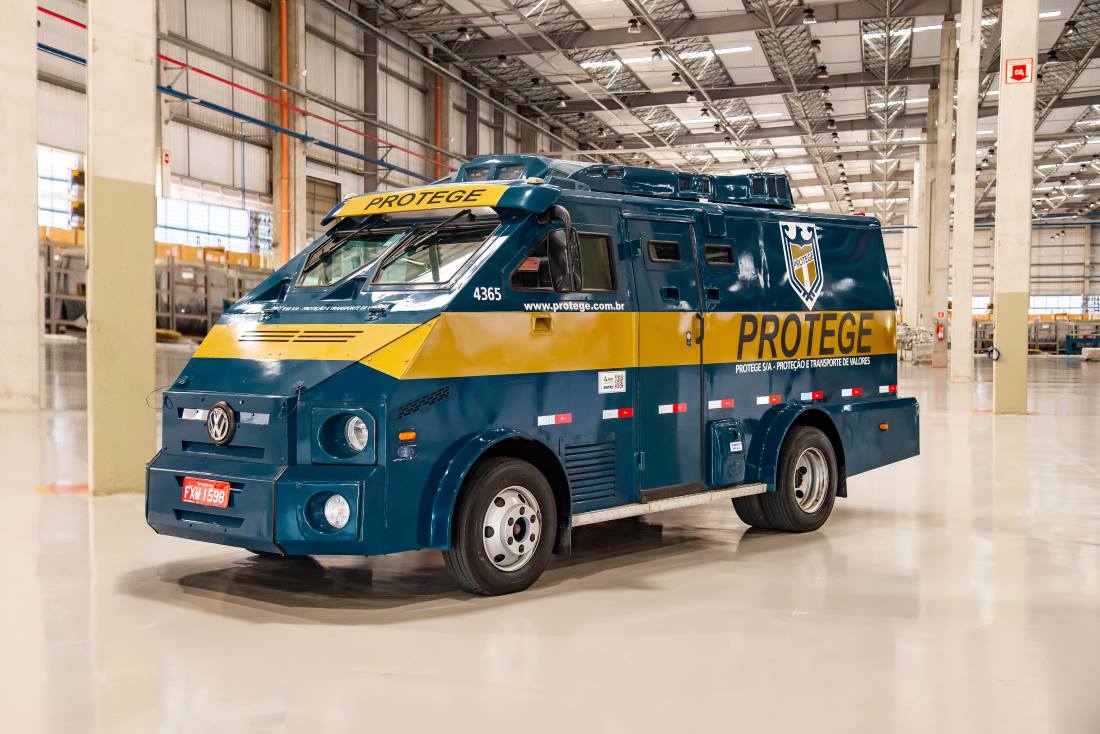  Volkswagen apresenta novo chassi para carro-forte