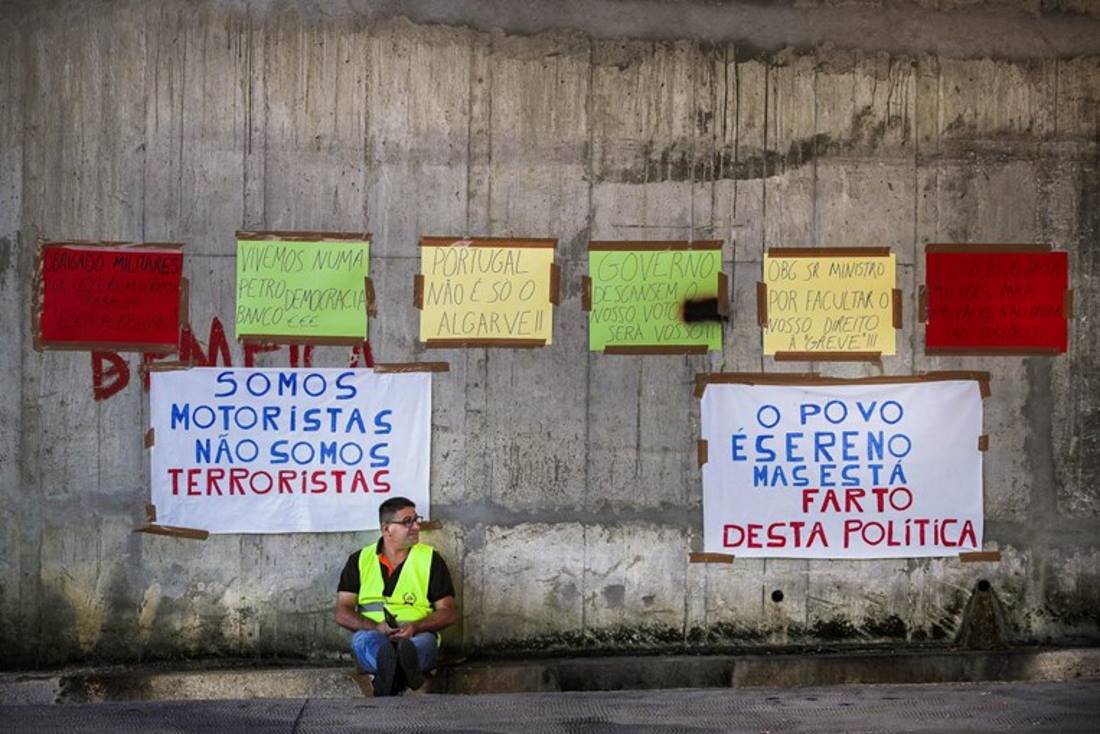 Caminhoneiros portugueses estão em greve desde segunda-feira