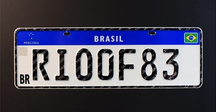 Placas automotivas podem sofrer novas alterações com a volta de cidade, estado e lacre.