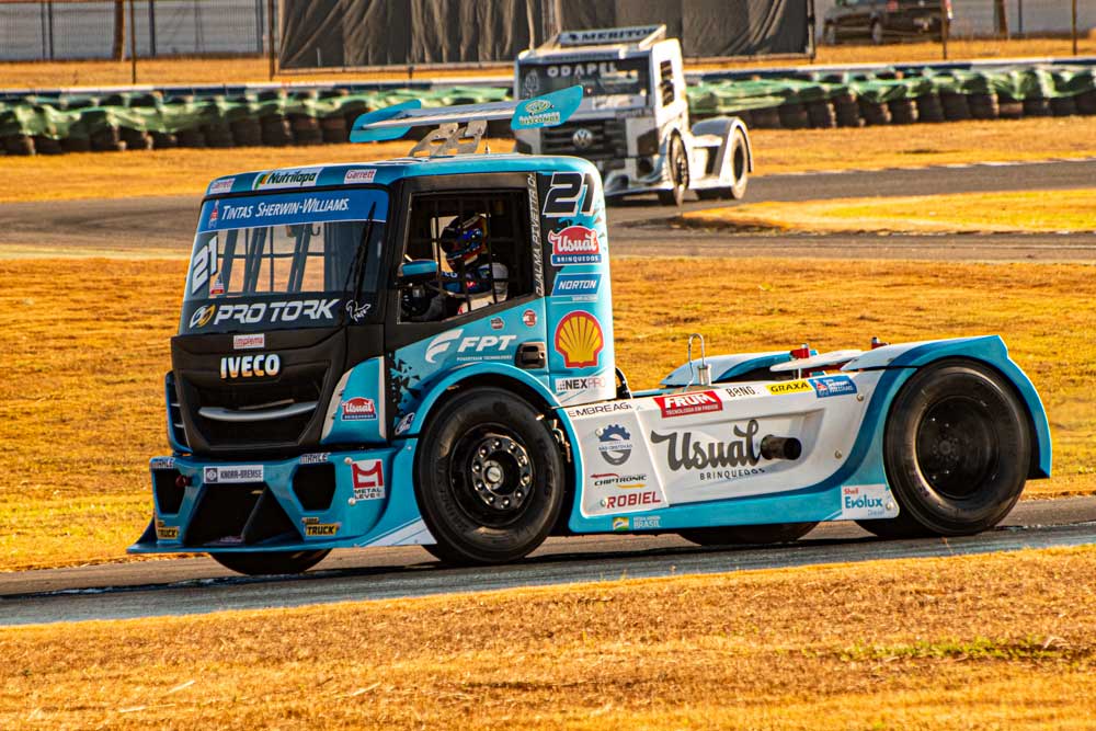 Caminhão De Brinquedo Iveco Racing Formula Truck Usual