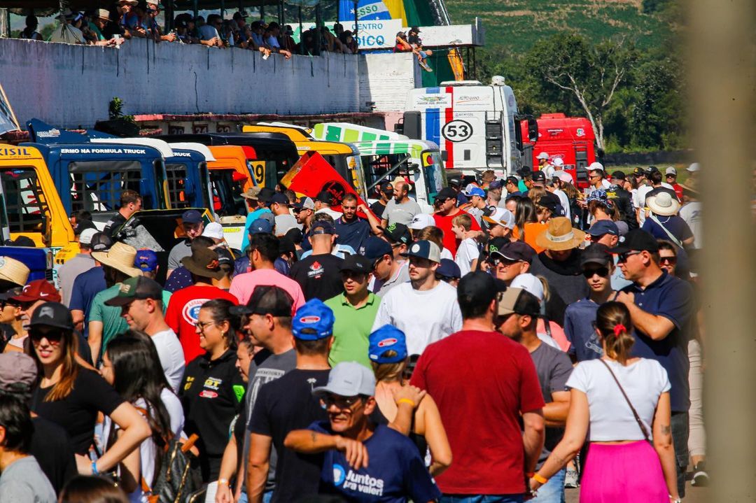 Fórmula Truck abre temporada com grande público em Guaporé