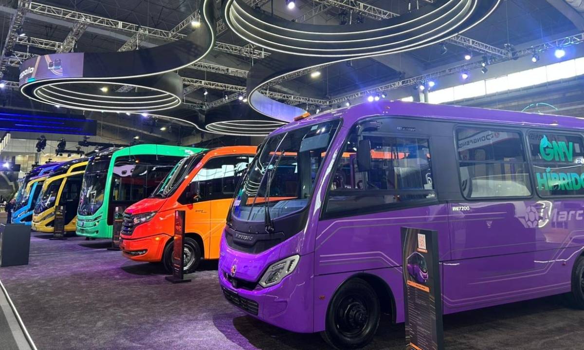 Marcopolo México registra mais de 100 ônibus vendidos na maior feira de mobilidade do país