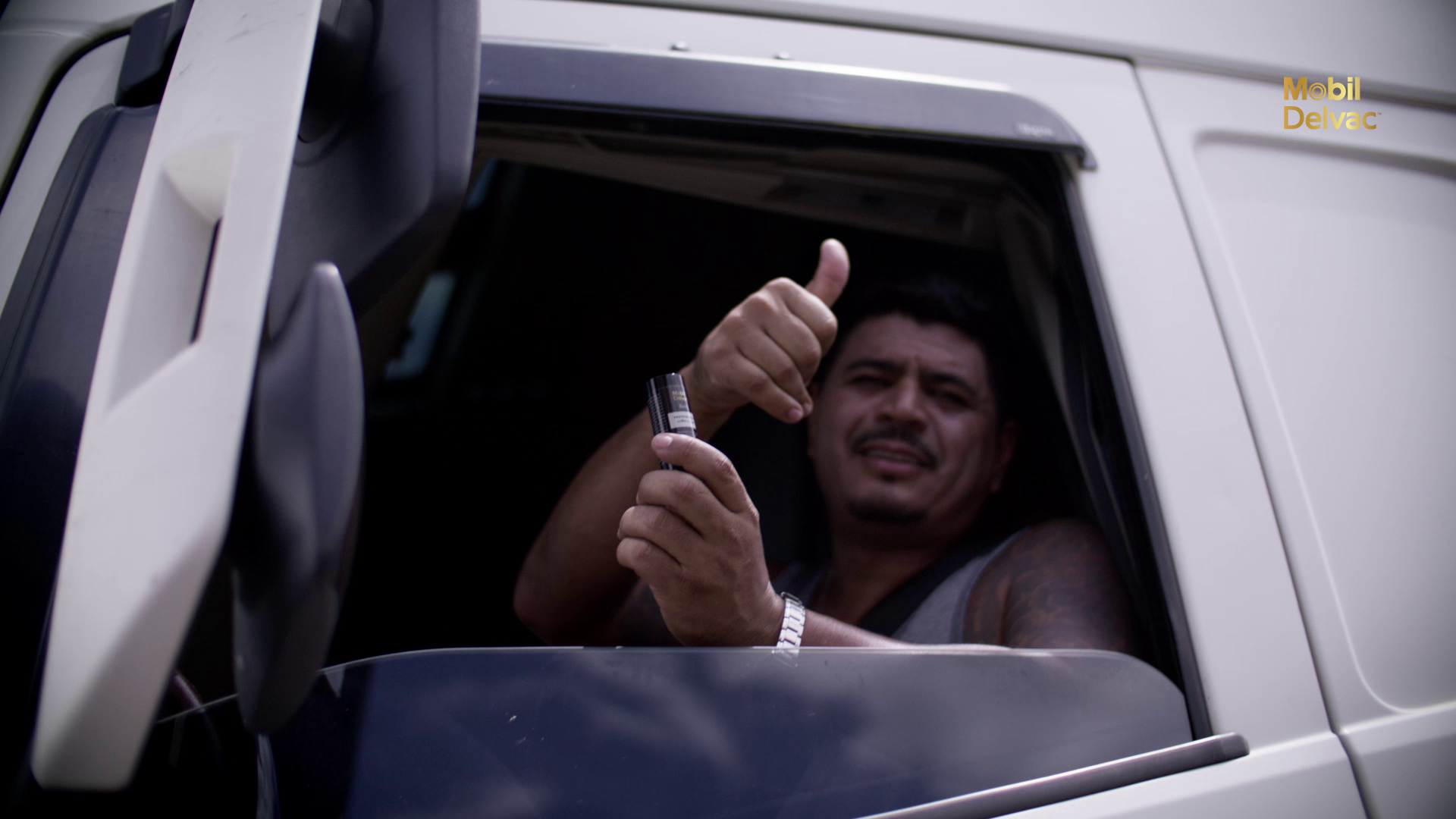 Mobil Delvac™ amplia campanha de cuidado com caminhoneiros e anuncia distribuição nacional de 20 mil protetores solares