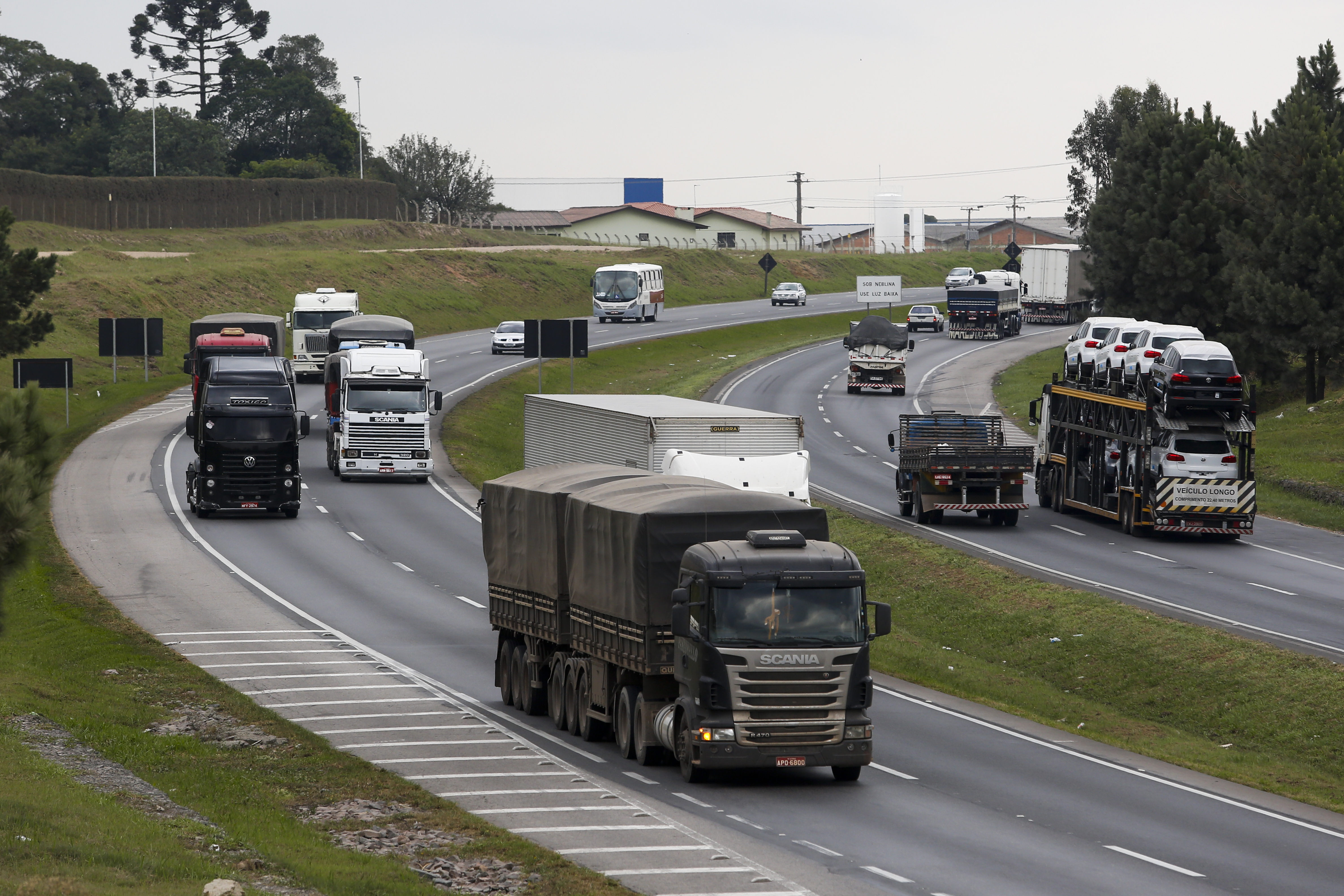 Frete rodoviário registra alta de 8,39% em abril impulsionado pelo diesel e piso da ANTT, aponta levantamento