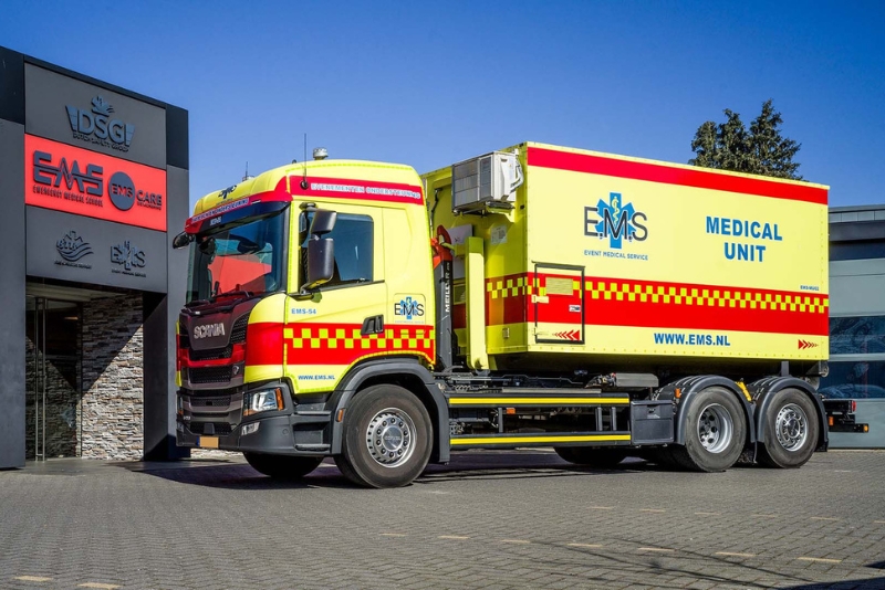 Um caminhão hospital? Scania G 410 vira unidade médica móvel na Holanda