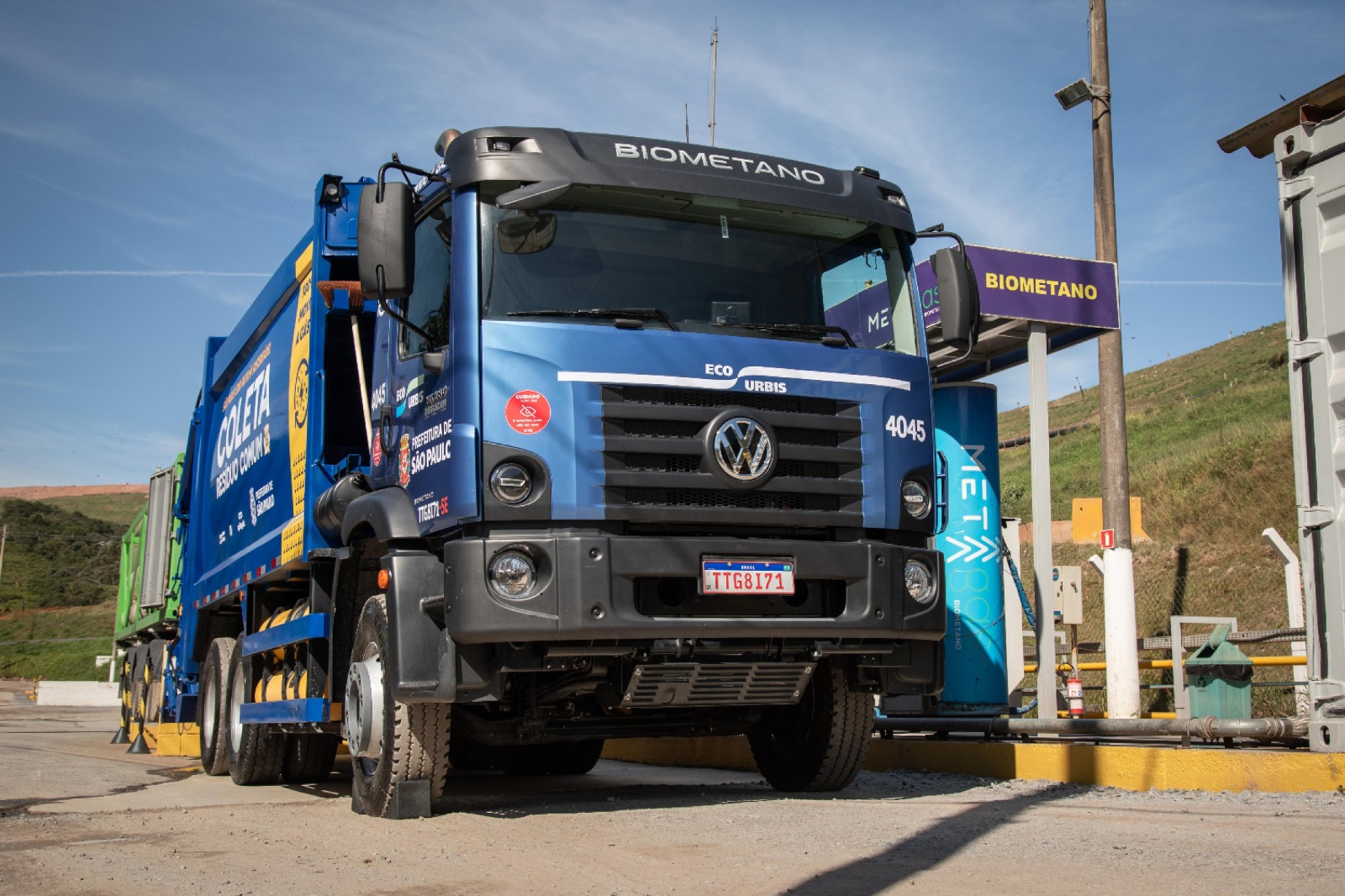 VW CONSTELLATION MOVIDO A BIOMETANO COMEÇA TESTES EM OPERAÇÃO DE COLETA DE RESÍDUOS