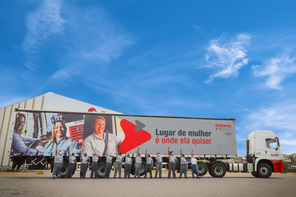 JSL abre inscrições para a 17ª edição do Programa Mulheres na Direção em Indaiatuba (SP)