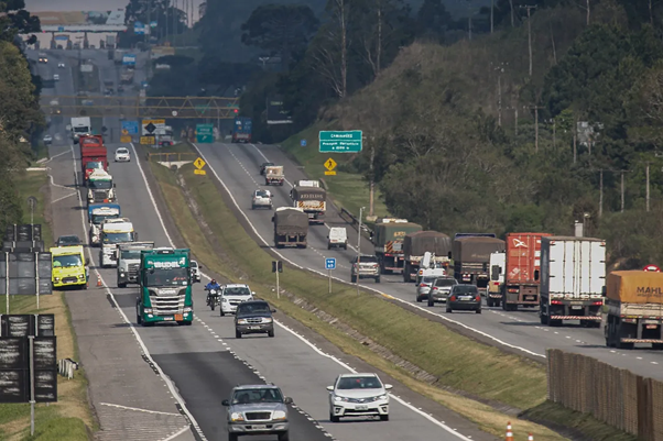 DNIT assume manutenção e conservação de rodovias do Paraná