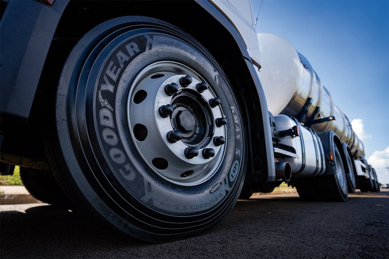 Goodyear lança segunda geração de pneus para caminhão voltados para o serviço misto