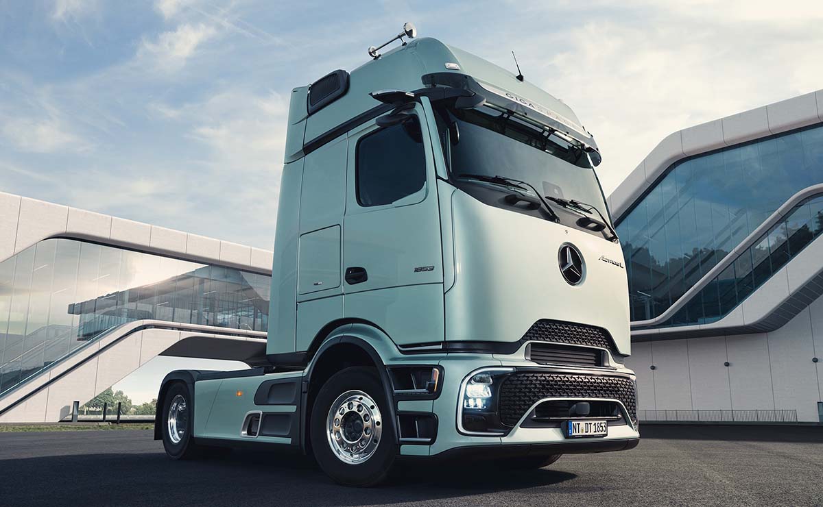 Actros ProCabin da Mercedes-Benz chega à América do Sul pela primeira vez