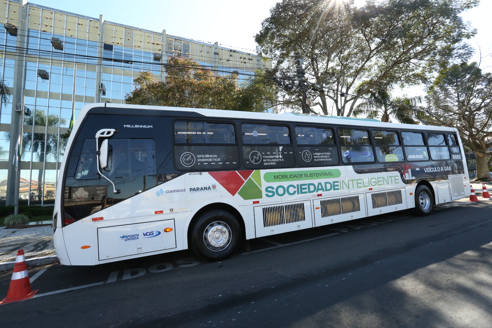 Scania anuncia demonstração de ônibus a gás na Datagro - Full Energy