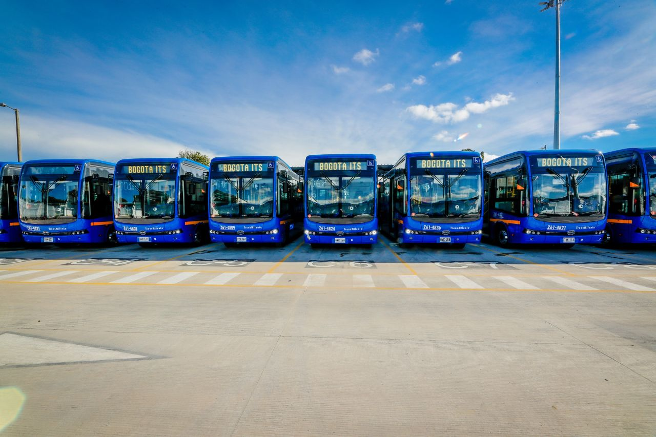 Bogotá tem maior frota de ônibus elétricos na América Latina 