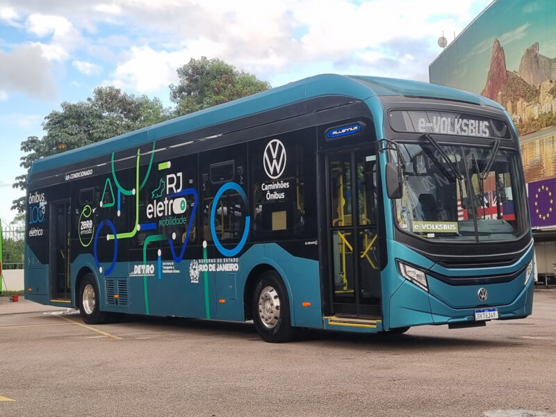 Volkswagen Caminhões e Ônibus fecha o ano com venda inédita do e-Volksbus e recorde histórico de produção
