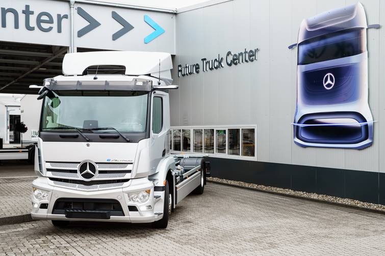 Produção em série do eActros tem início na fábrica da Mercedes-Benz em Wörth
