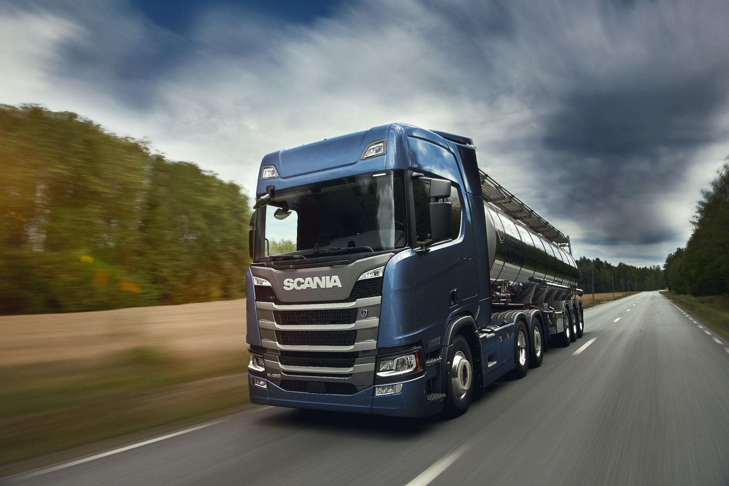 Scania anuncia venda de 1.000 caminhões da linha Plus em apenas um mês