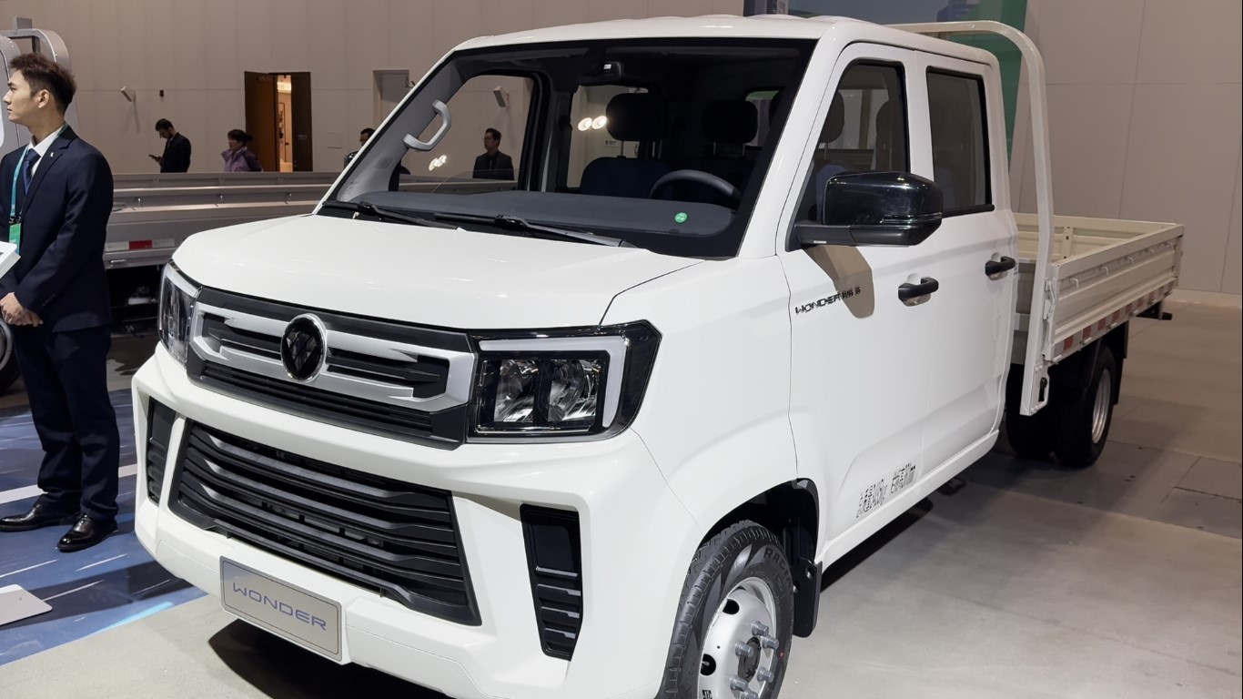 Linha Foton Wonder Plus amplia atuação urbana com versões de 2,5 e 3,5 toneladas