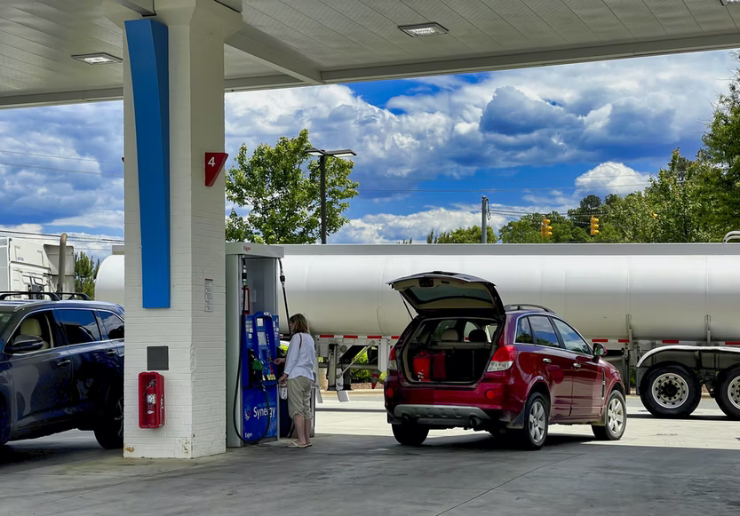 Preço da gasolina sobe novamente e Brasil tem novo recorde de preço