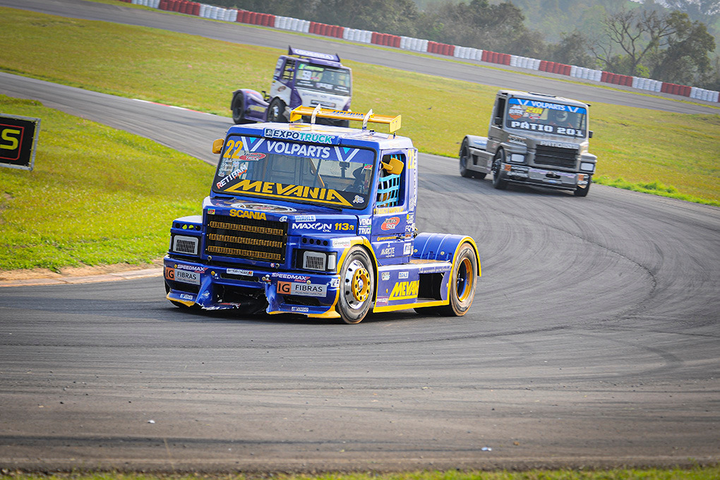 Fórmula Truck abre em Rivera a fase decisiva da Copa Mercosul