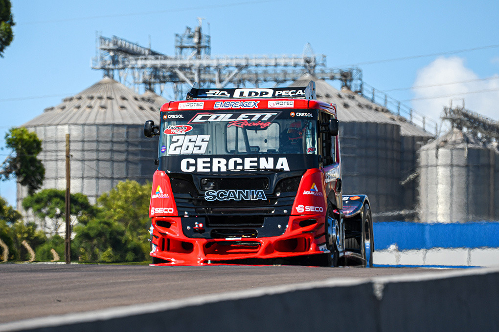 Douglas Collet vence na categoria GT Truck na última corrida do ano em Cascavel 