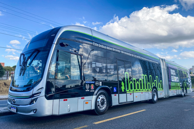 BYD e Marcopolo testarão ônibus articulado 100% elétrico em Curitiba