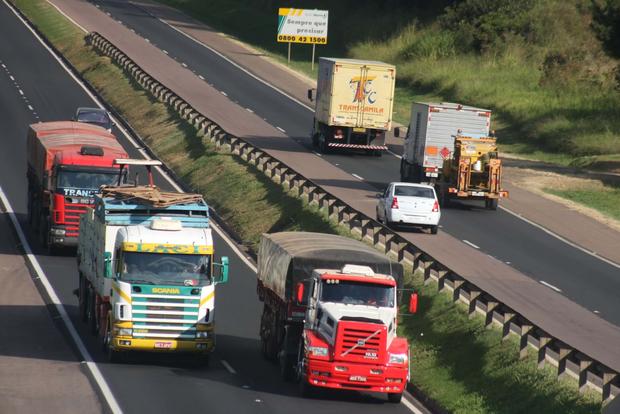 Com menos de 15 dias para o fim do prazo, apenas 7% dos motoristas regularizaram o exame toxicológico