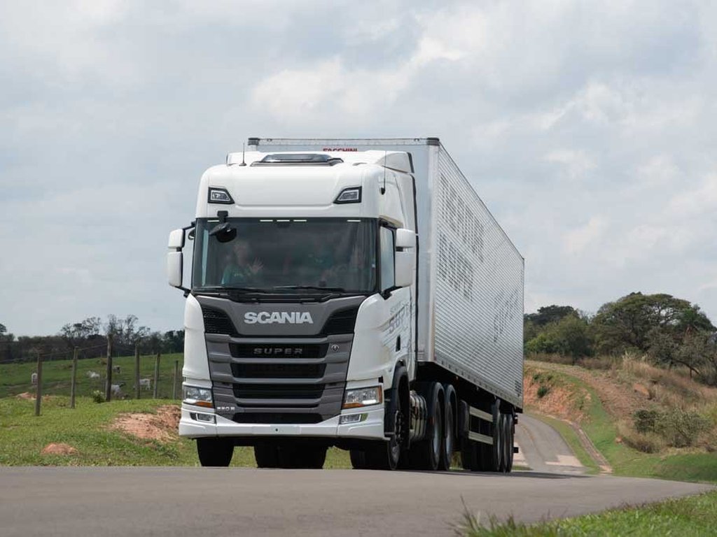 É o fim dos cabeçotes individuais da Scania? Veja o porquê da mudança para cabeçote único