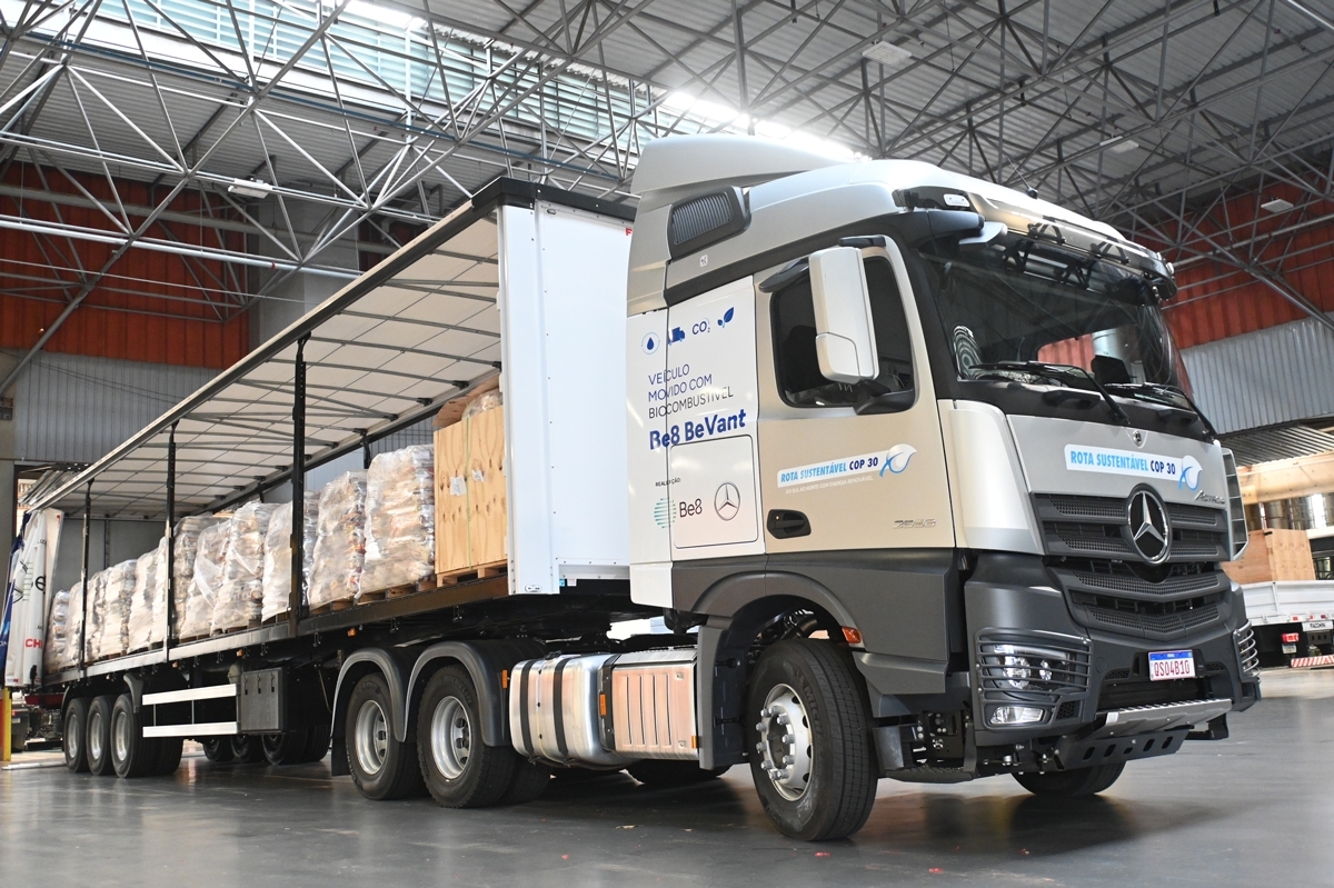 Mercedes-Benz entrega 20 toneladas de alimentos e encerra jornada sustentável na  COP30