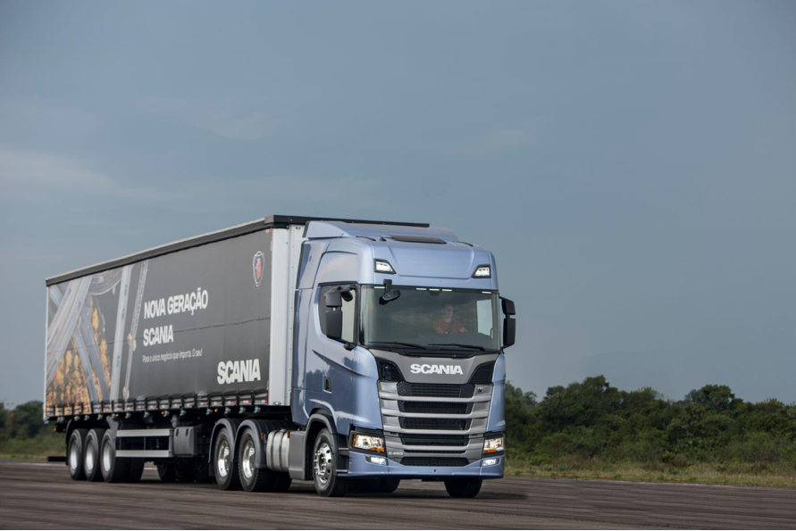 Scania celebra 65 anos no Brasil e estima produção de 130 mil unidades em 2022
