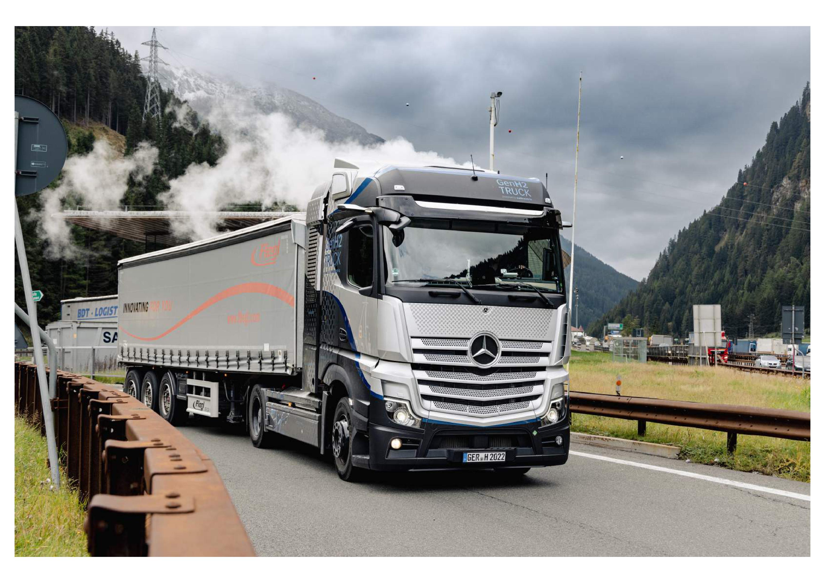 Daimler Truck realiza primeiros testes de altitude com caminhão de célula de combustível