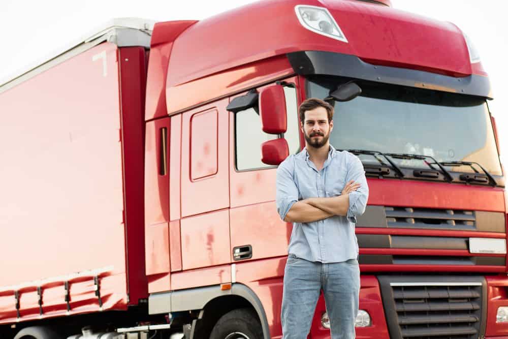 Acesso Carreiras abre vaga para Motorista Categoria E em Goianésia com salário e benefícios