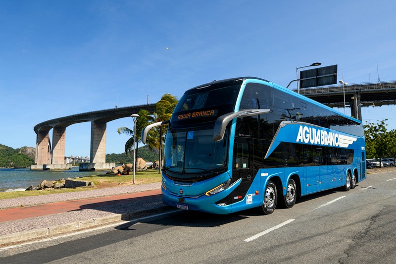 Férias escolares impulsionam viagens de ônibus e exigem atenção na hora do embarque