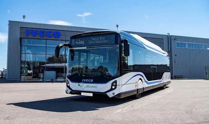 Iveco fornecerá 150 ônibus E-Way na Itália