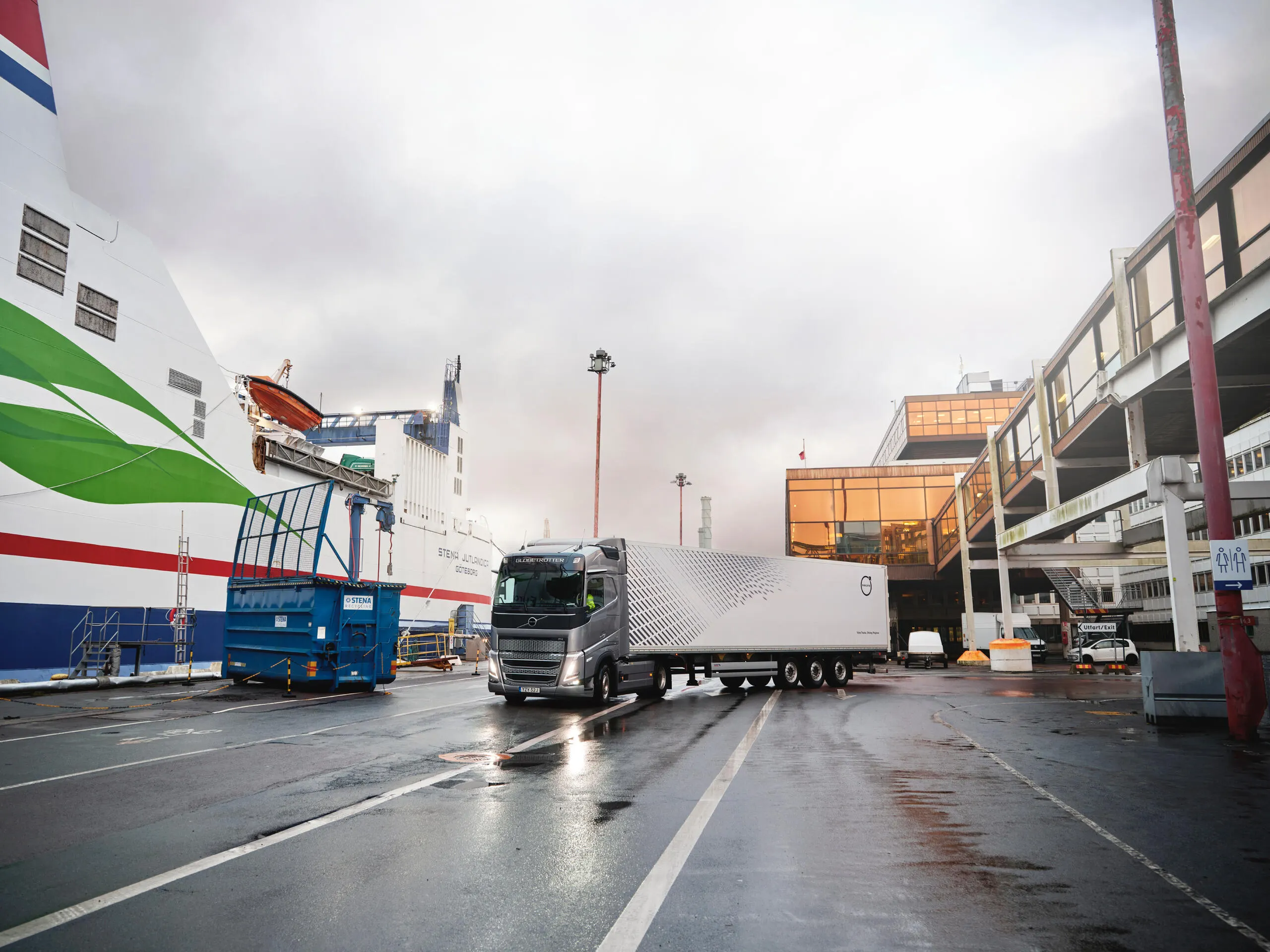 Volvo lança Safety Zones no Brasil e inaugura nova era na segurança de caminhões conectados